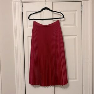 Club Monaco pleated red skirt